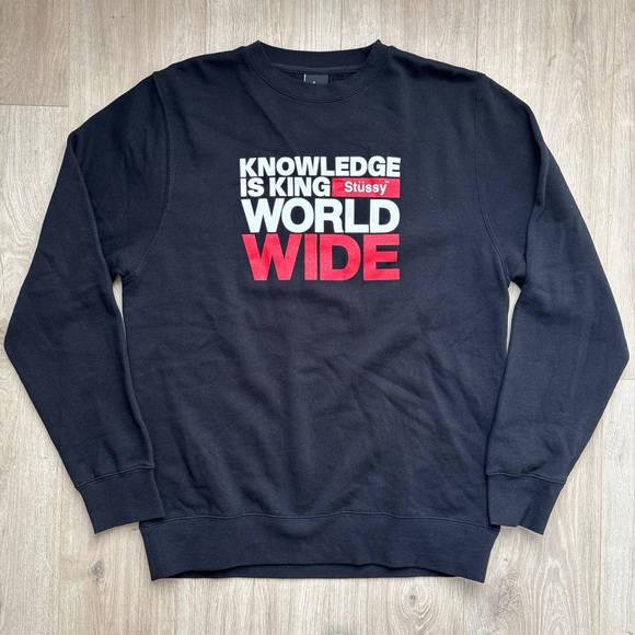 Stussy Black Crewneck Sweater with “Knowledge is King”